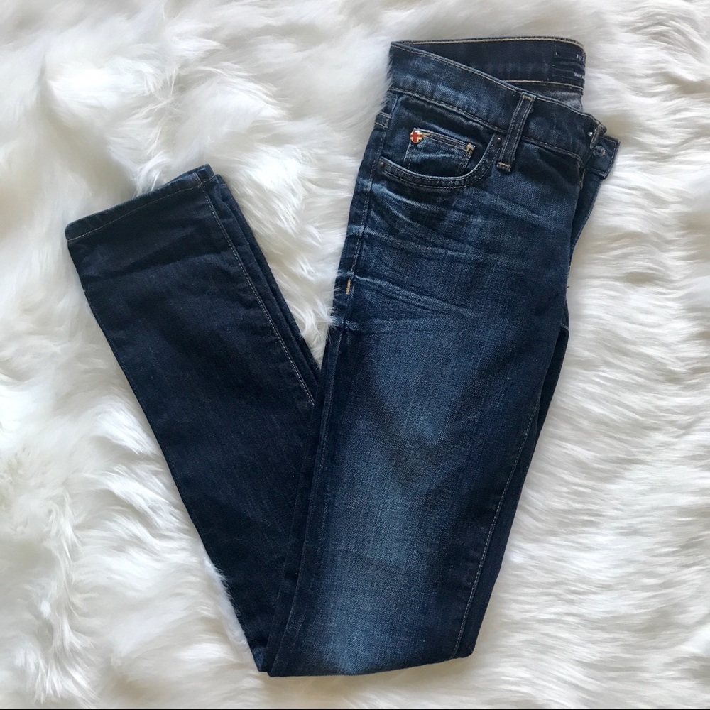 NWOT Hudson skinny jeans. Size 24.